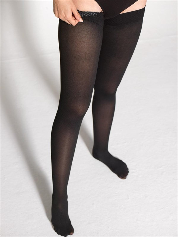 Varimed Pamuklu Uyluk Kasık Boyu Siyah Renk Varis Çorabı Açık ve Kapalı Burun